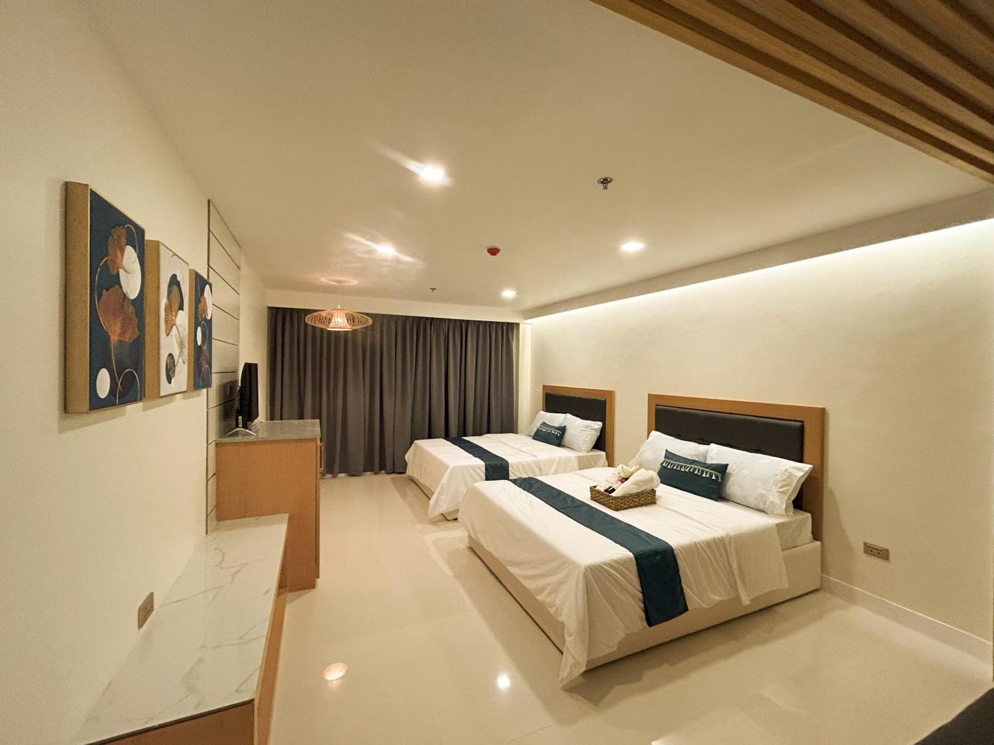 717 Residences Iloilo City Kültér fotó