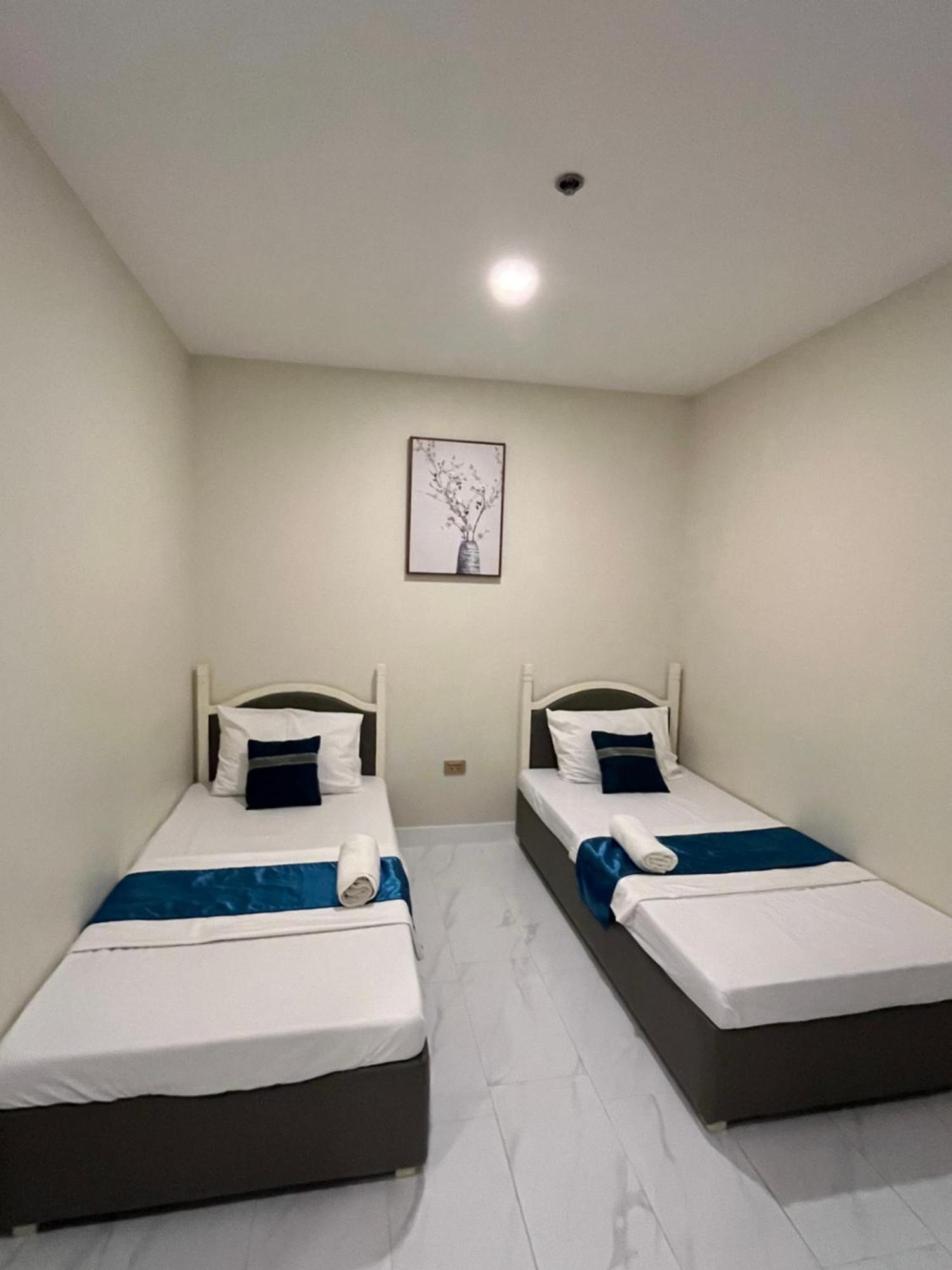 717 Residences Iloilo City Kültér fotó